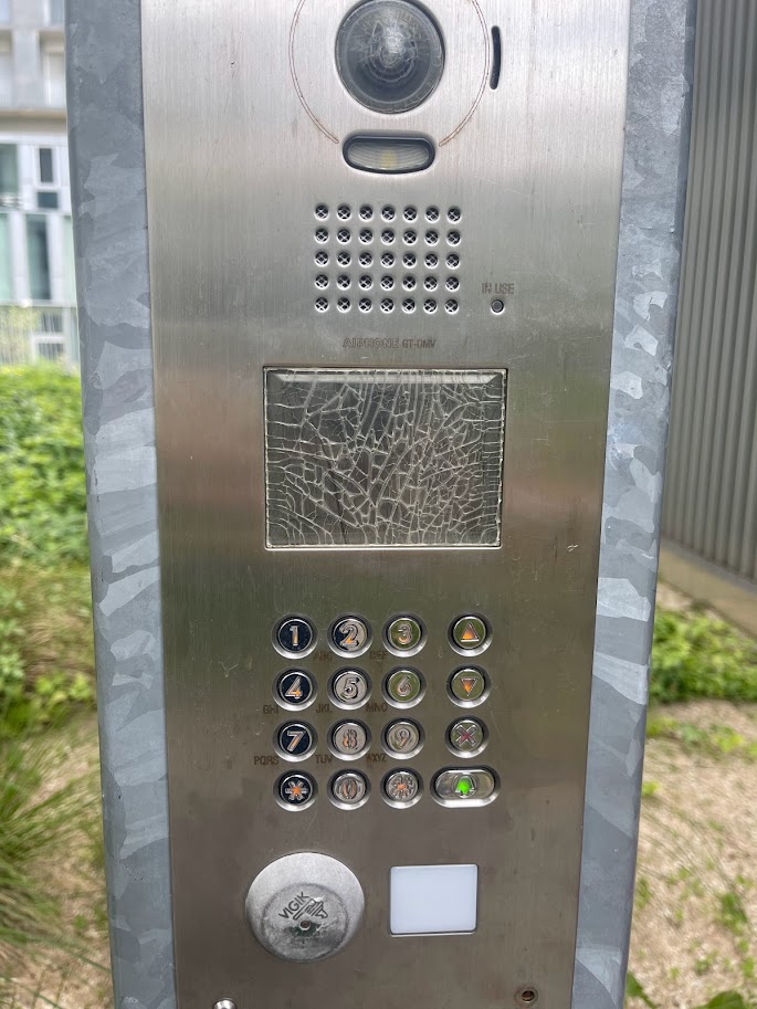 Remplacement visiophone immeuble AIPHONE